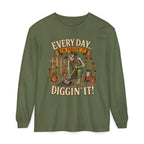 Everyday I'm Diggin' It!  - Autumn Fun Collection  Long sleeve T-shirt