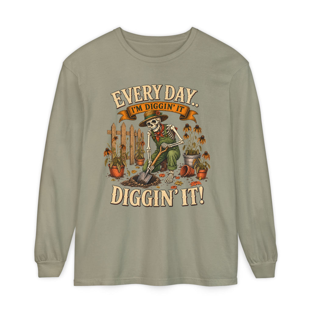 Everyday I'm Diggin' It!  - Autumn Fun Collection  Long sleeve T-shirt