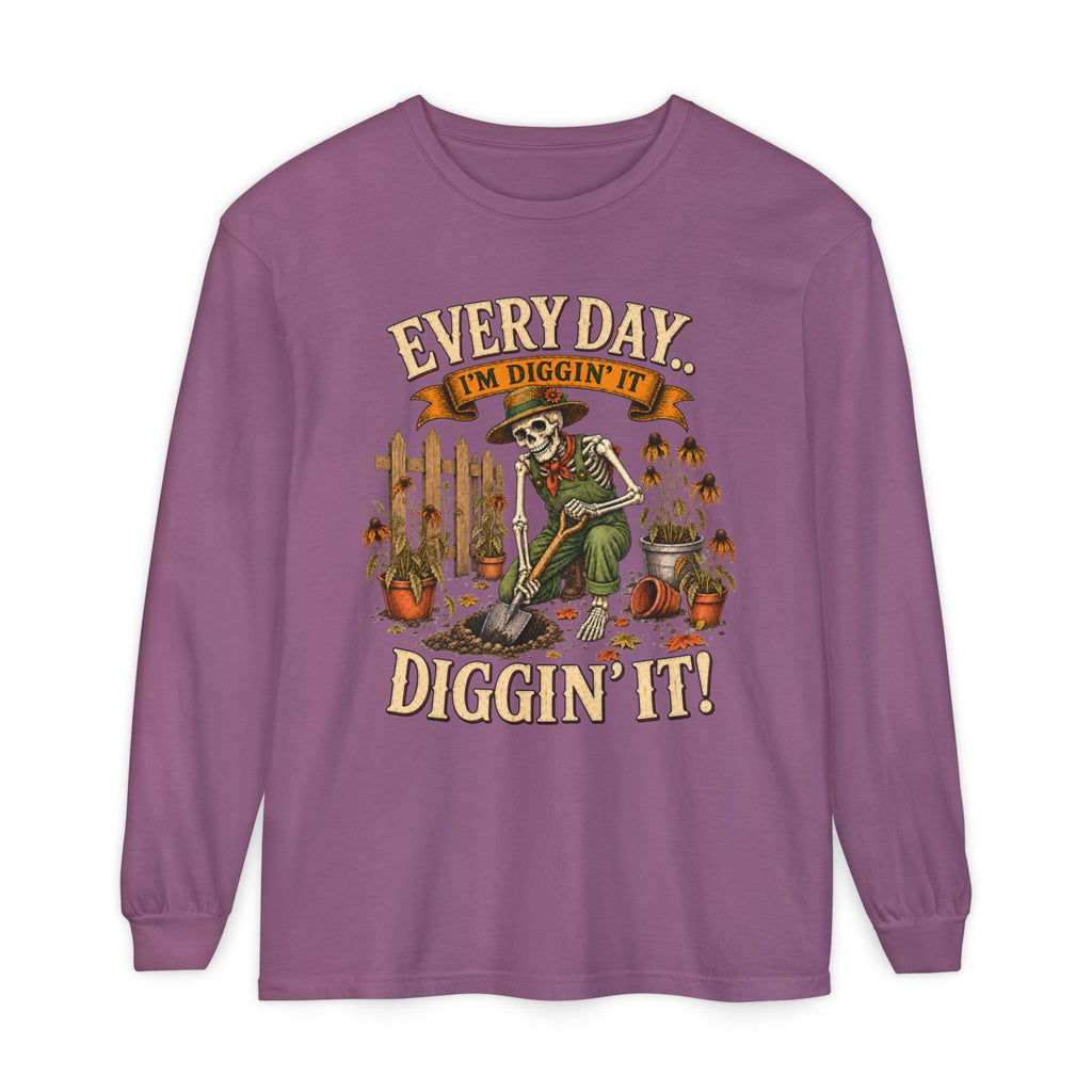 Everyday I'm Diggin' It!  - Autumn Fun Collection  Long sleeve T-shirt